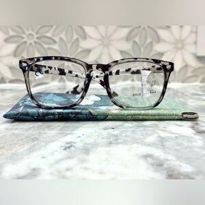 NEW! 🐆 Leopard Reading Glasses!